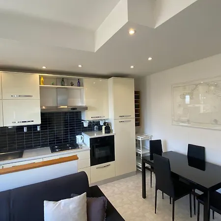 The Landscape - Modern Apartment