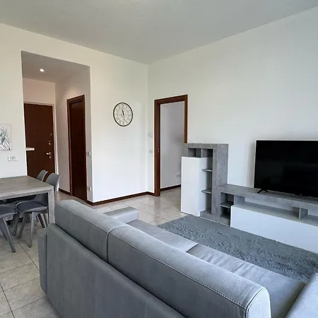 Apartment The Landscape - Modern Lecco