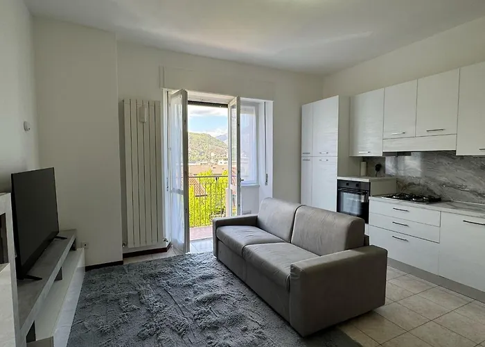 The Landscape - Modern Daire Lecco